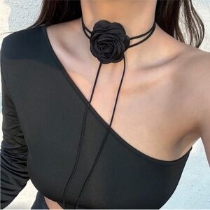 HANDMADE BLACK ROSE CHOKER